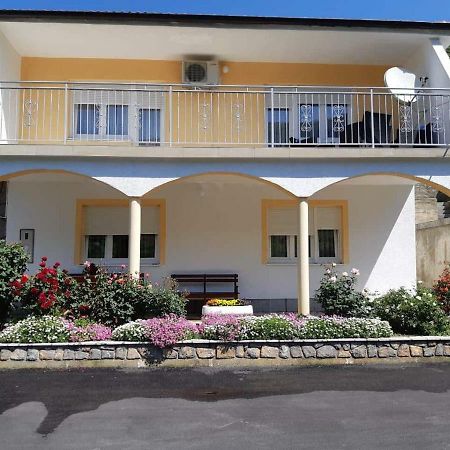 סנג' Apartment Duba מראה חיצוני תמונה
